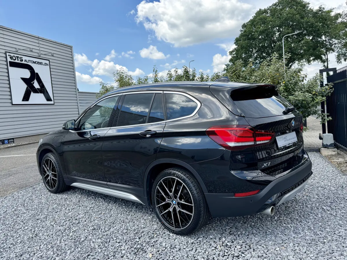 xDrive25e High-Exe Navi|Leer|LED|Trekhaak 2021 Zwart Metallic