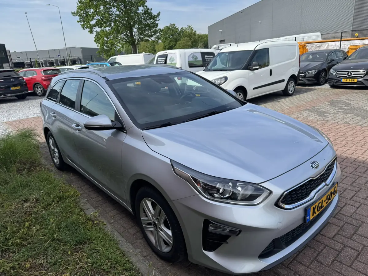 1.6 CRDi DynamicLine, Euro 6, Automaat, Marge,
