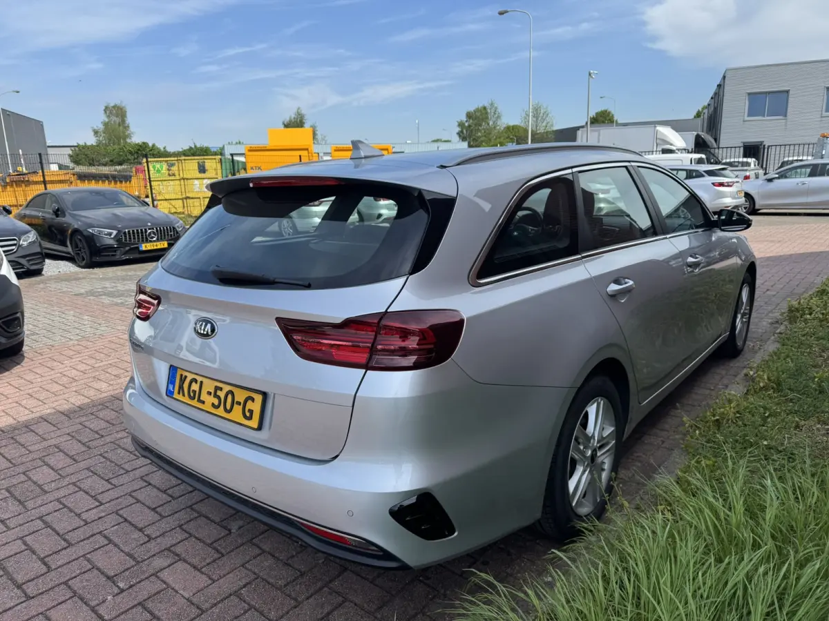 1.6 CRDi DynamicLine, Euro 6, Automaat, Marge,