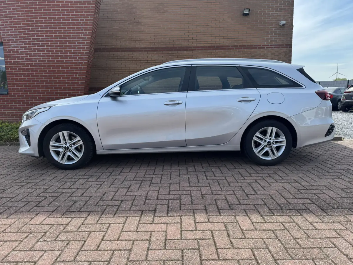1.6 CRDi DynamicLine, Euro 6, Automaat, Marge,