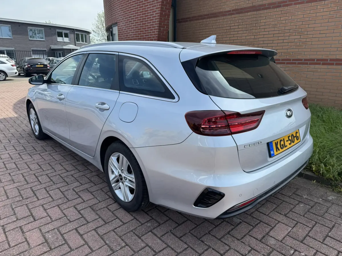 1.6 CRDi DynamicLine, Euro 6, Automaat, Marge,