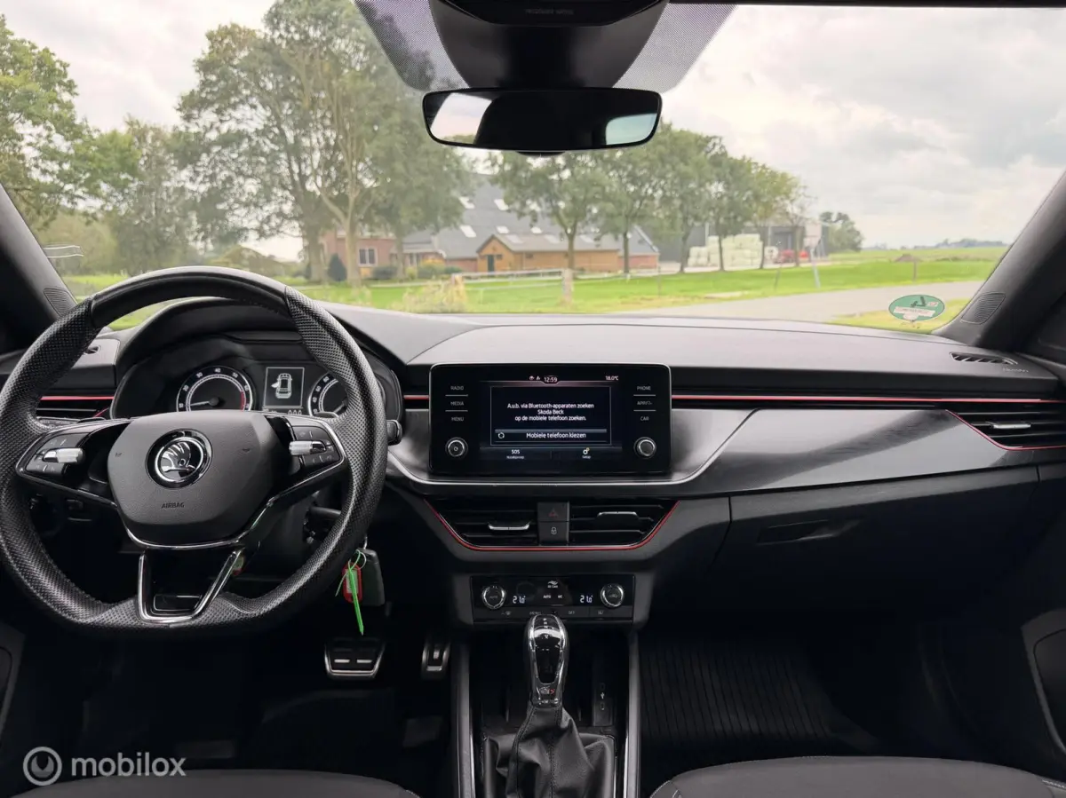 1.0 TSI Sport Business