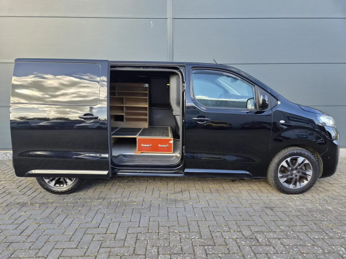2.0 CDTI L2H1 Irmscher Carplay Automaat 177pk