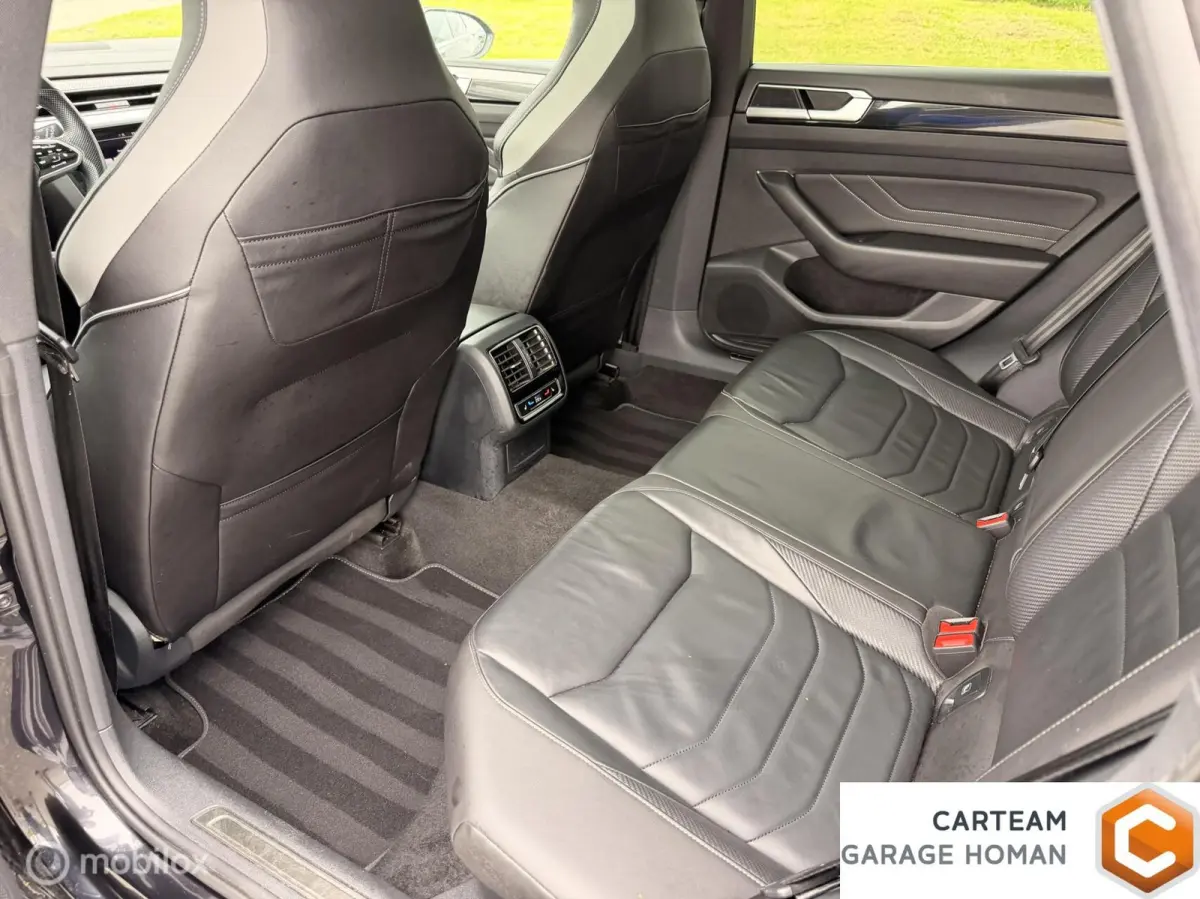 1.4 TSI eHybrid R-Line Business+