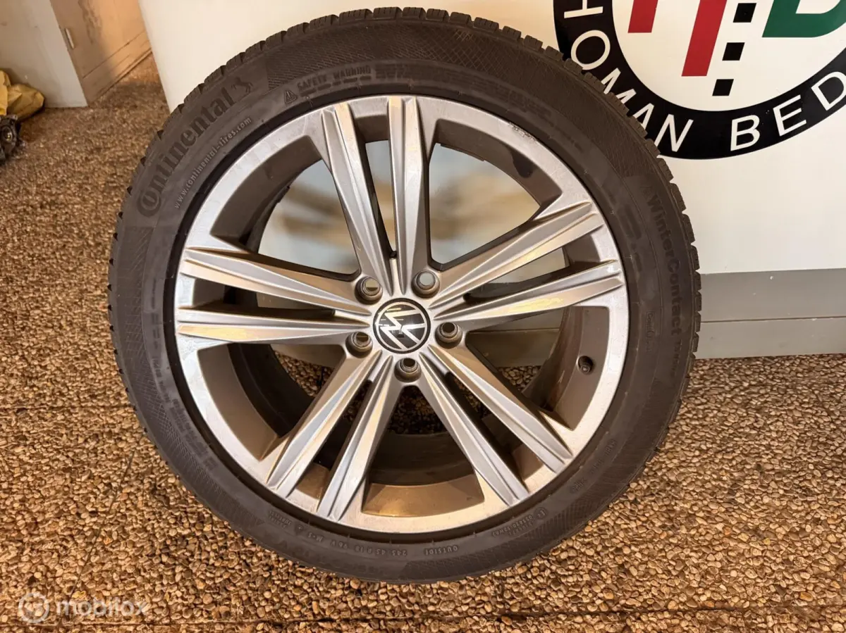 1.4 TSI eHybrid R-Line Business+