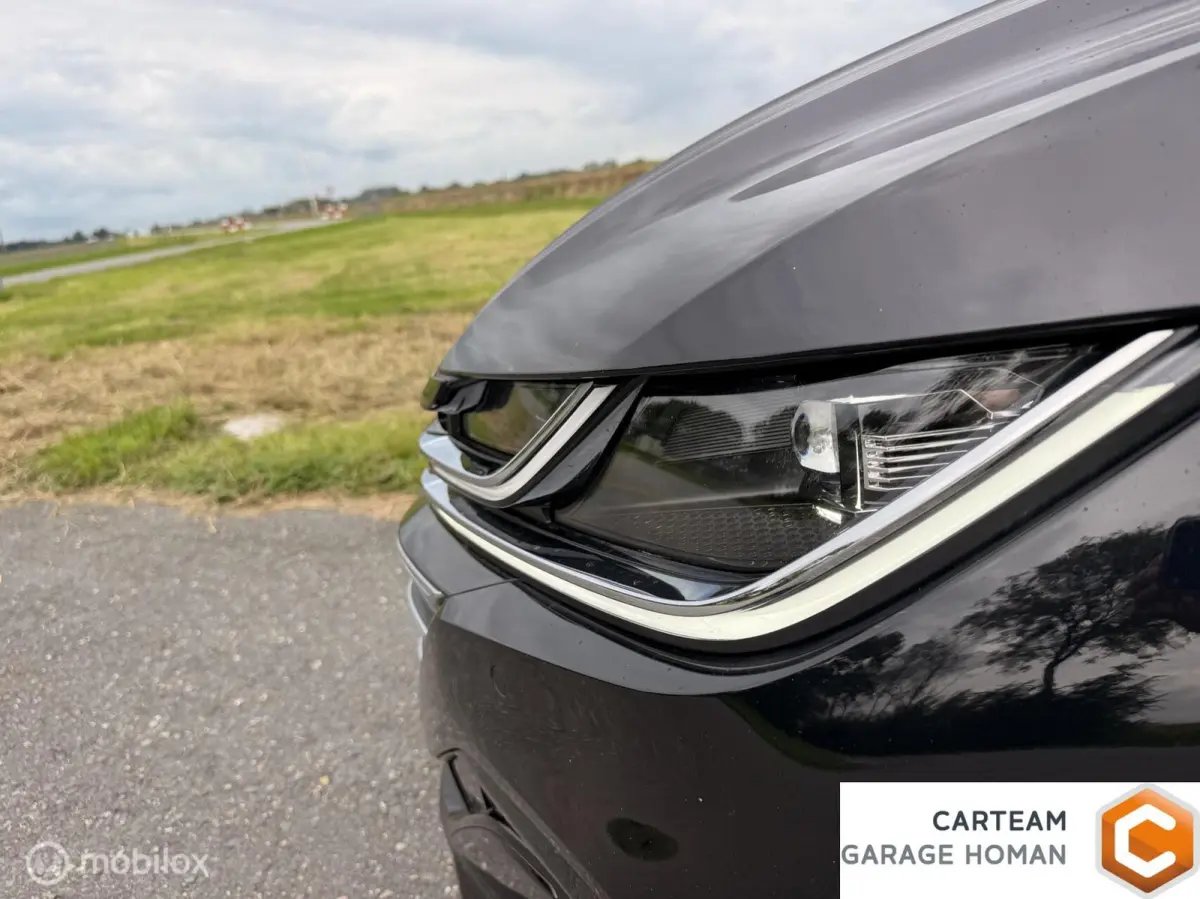 1.4 TSI eHybrid R-Line Business+