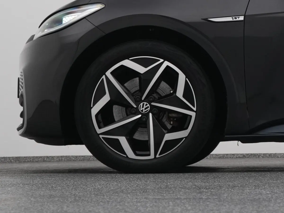First Plus 58 kWh | CAMERA | ADAPTIVE | STOEL- EN STUURVERW.