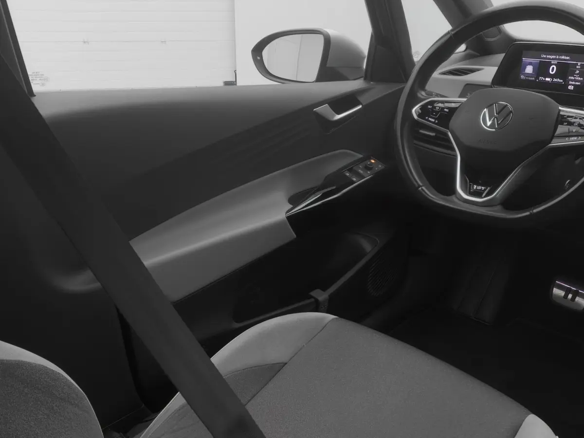 First Plus 58 kWh | CAMERA | ADAPTIVE | STOEL- EN STUURVERW.