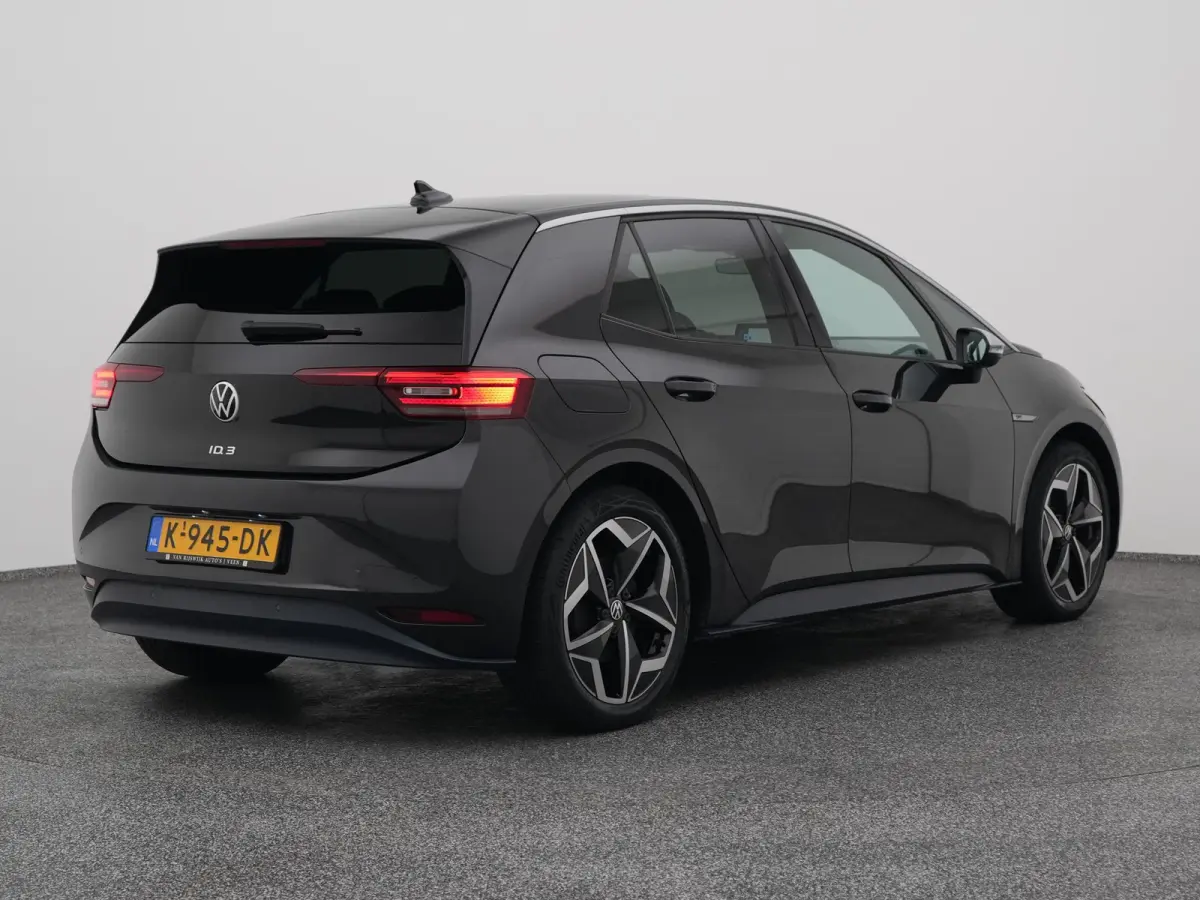 First Plus 58 kWh | CAMERA | ADAPTIVE | STOEL- EN STUURVERW.