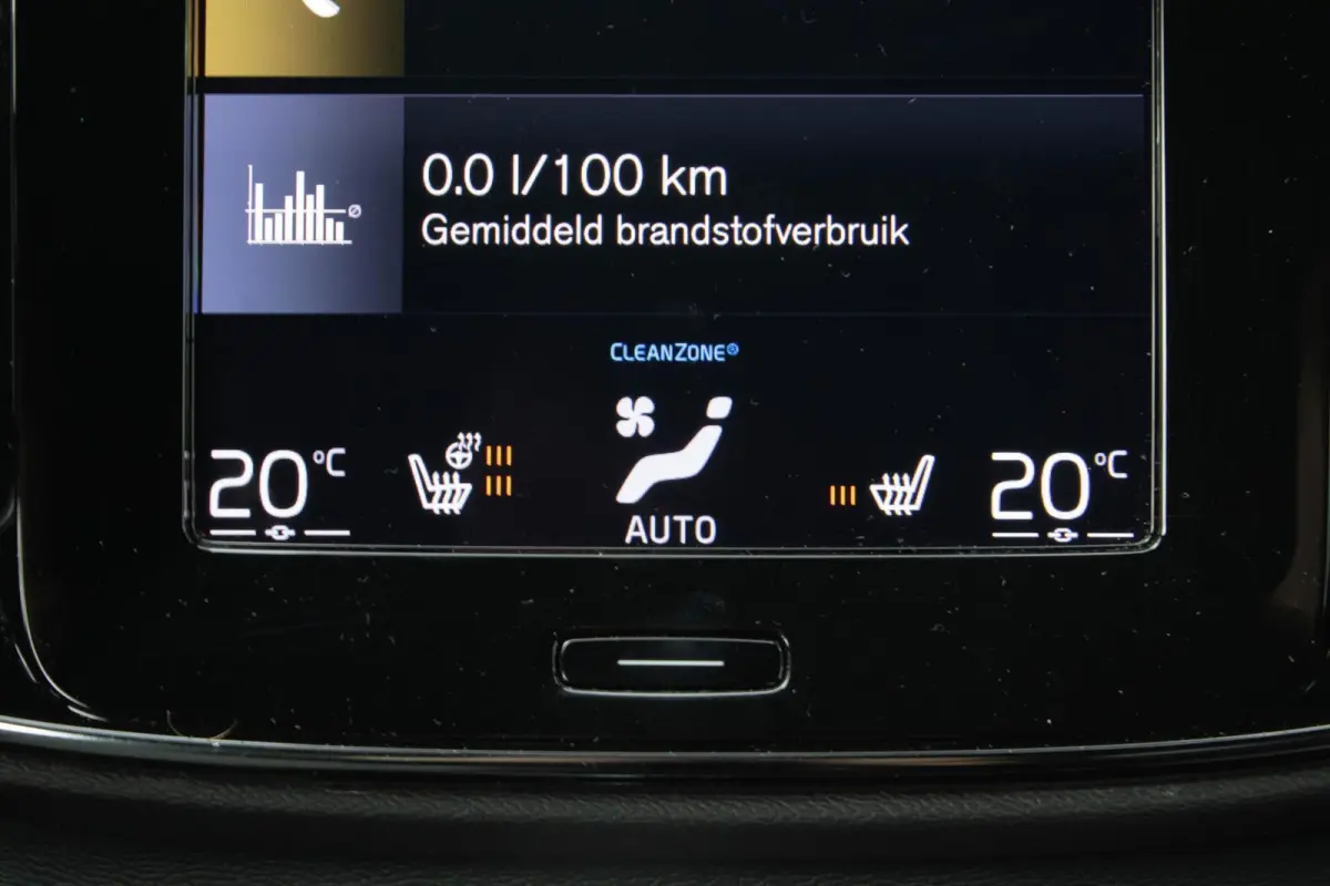 1.5 T4 Plug-in hybrid Plus Dark|Stoel+Stuurverwarming|Camera|Memory|