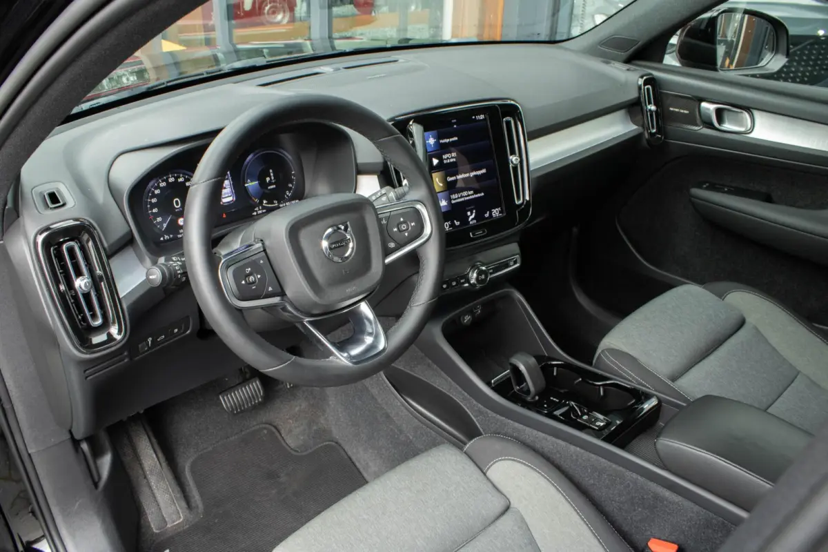 1.5 T4 Plug-in hybrid Plus Dark|Stoel+Stuurverwarming|Camera|Memory|