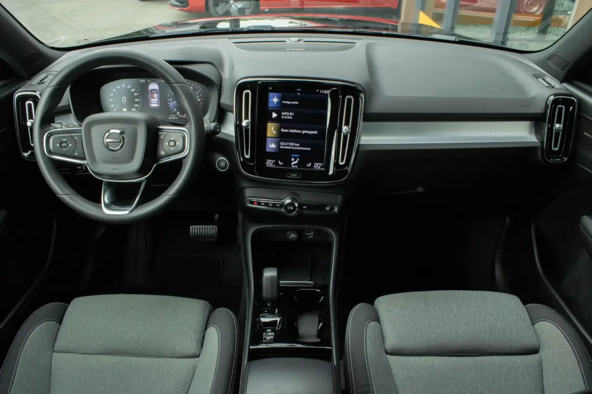 1.5 T4 Plug-in hybrid Plus Dark|Stoel+Stuurverwarming|Camera|Memory|