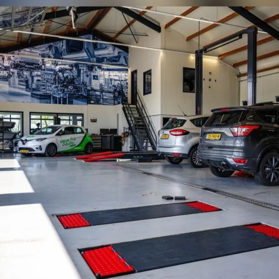 1.5 T4 Plug-in hybrid Plus Dark|Stoel+Stuurverwarming|Camera|Memory|