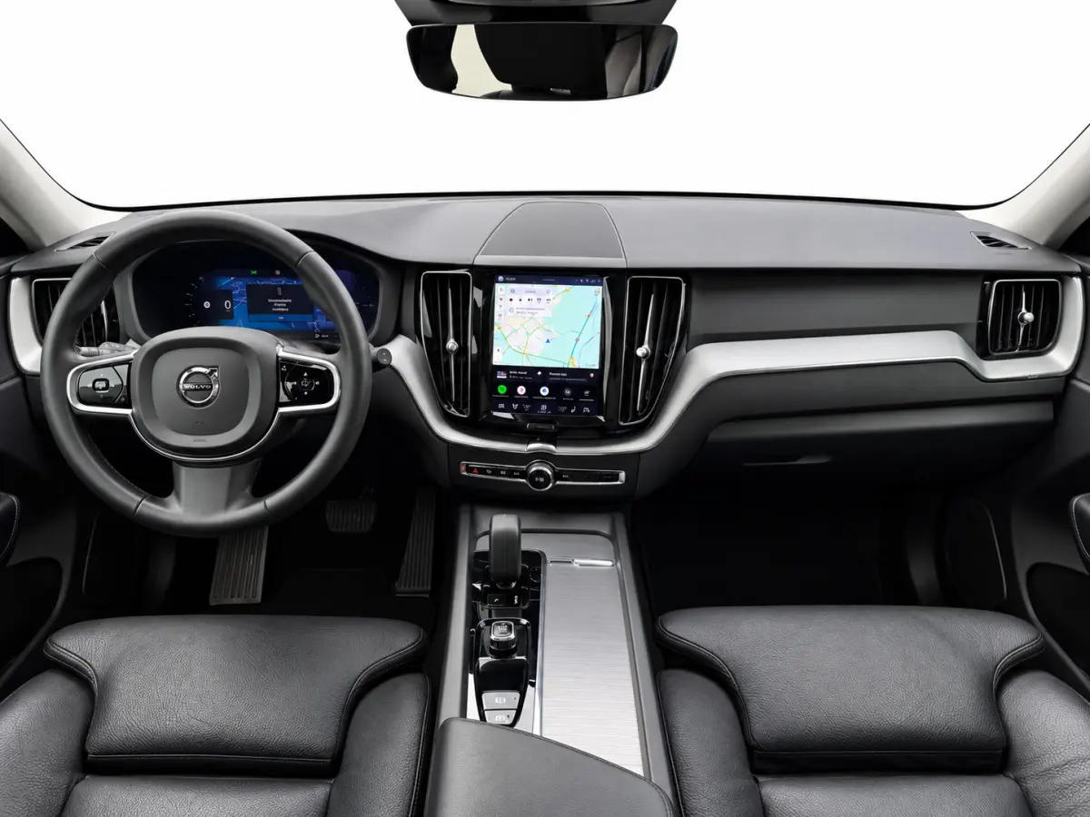 2.0 T6 Plug-in hybrid AWD Plus Bright | Pano | Trekhaak | Long Range | Elektrische stoelen | Denimblauw | Pilot Assist