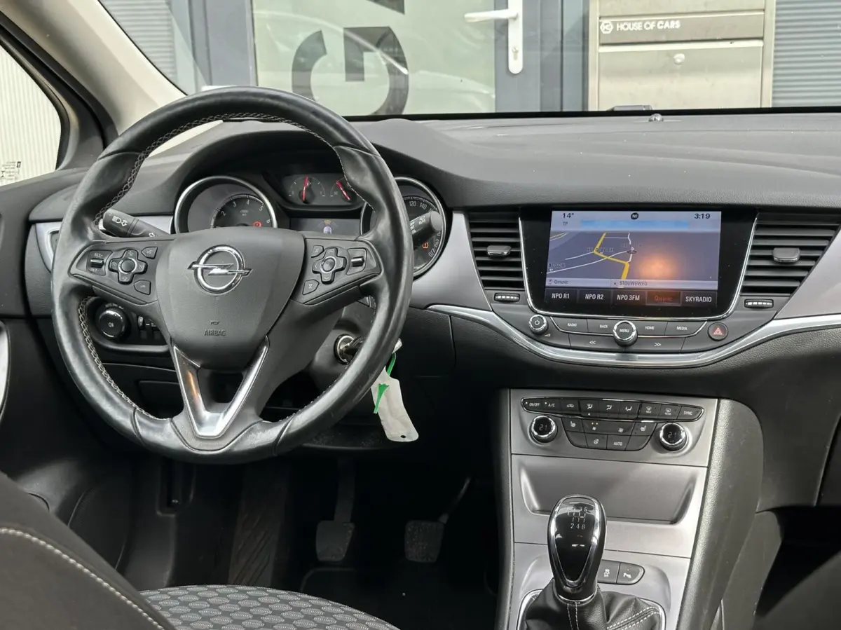 1.4 Turbo Business+ Clima Cruise Navi LED 150PK
