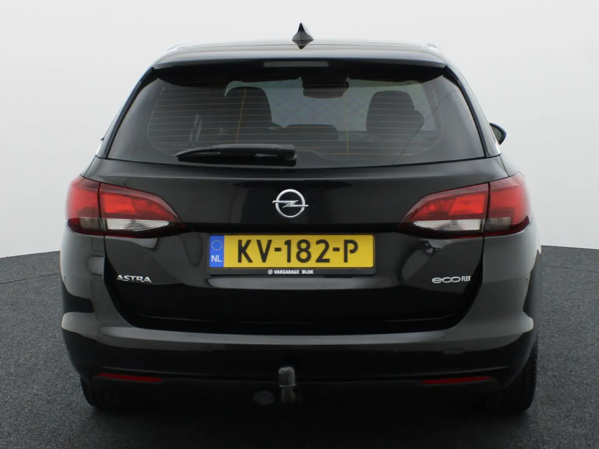 1.0 Business+ | Trekhaak | Apple Carplay/ Android Auto | AGR-stoelen | 17'' | Prijs Rijklaar!!