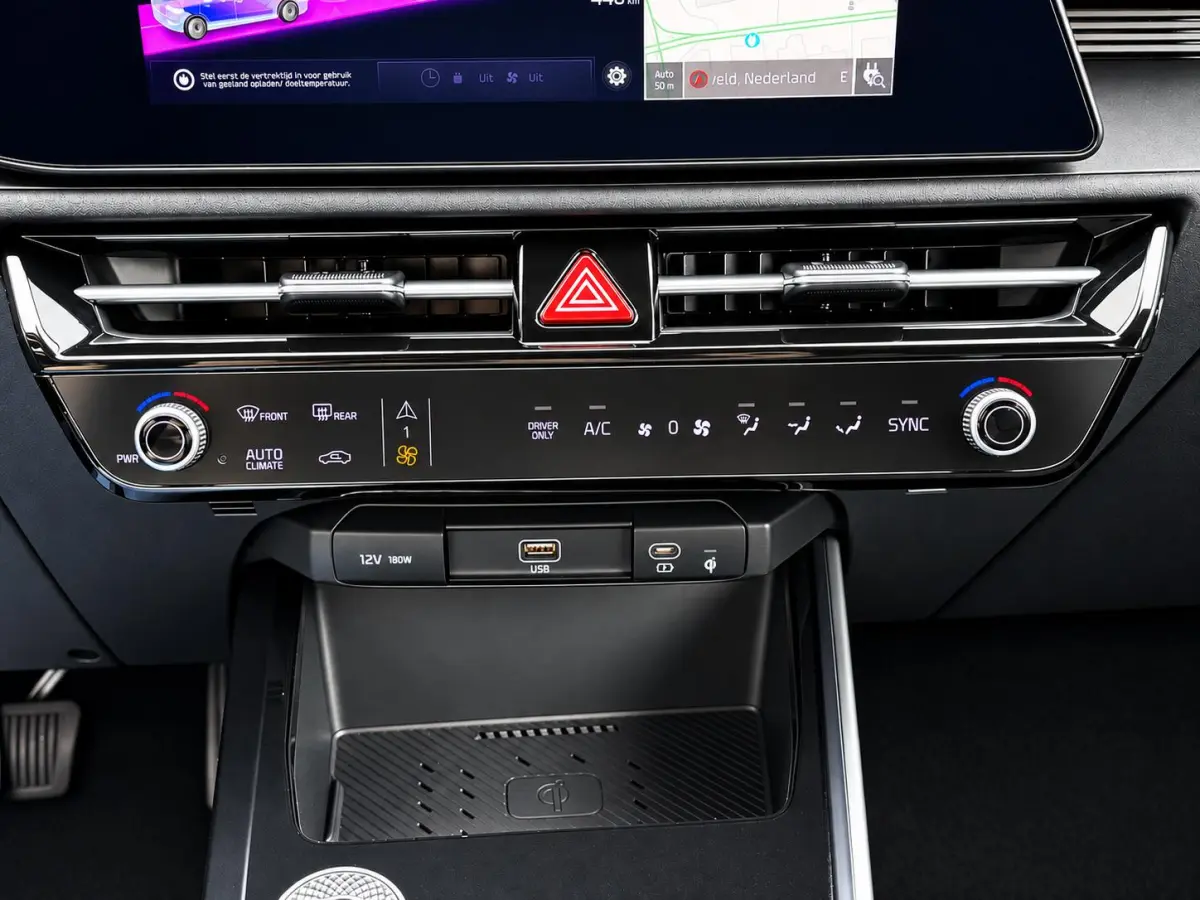 Edition 7 Advanced 64.8 kWh SOH 97,4% | Fabrieksgarantie | Adaptive Cruise | Stoel & Stuurverwarming | Camera | Dodehoek | 1e Eigenaar |