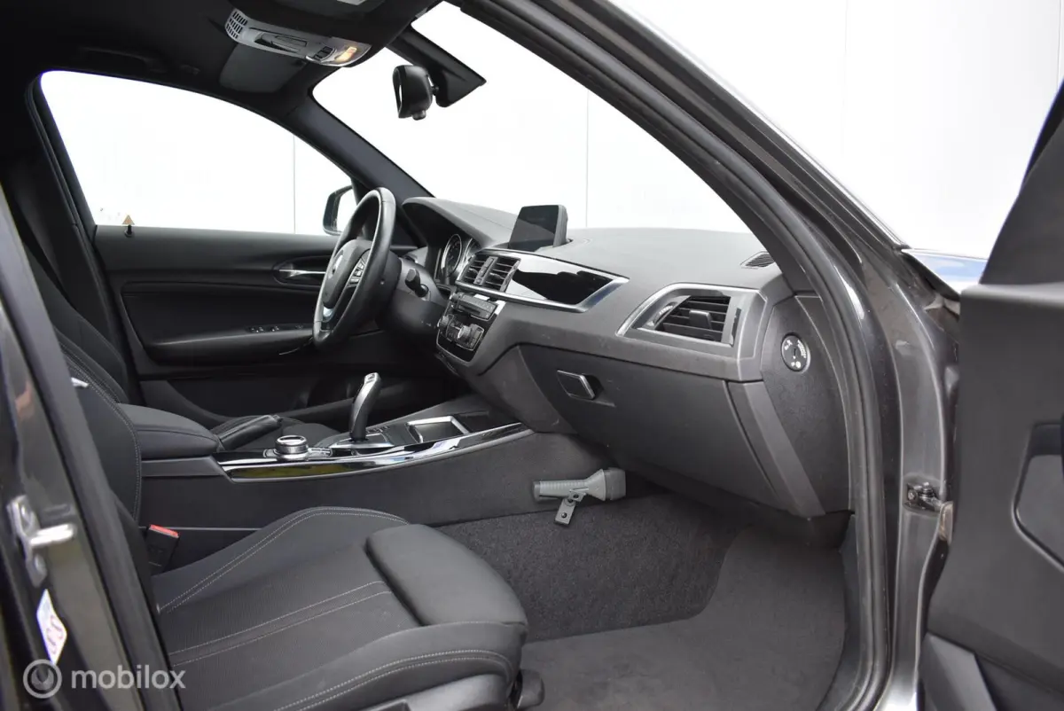118i Edition Sport Line Shadow Executive