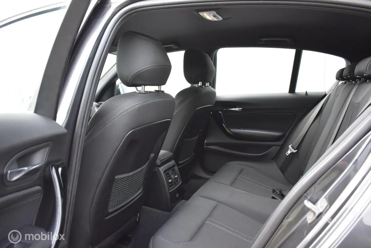 118i Edition Sport Line Shadow Executive