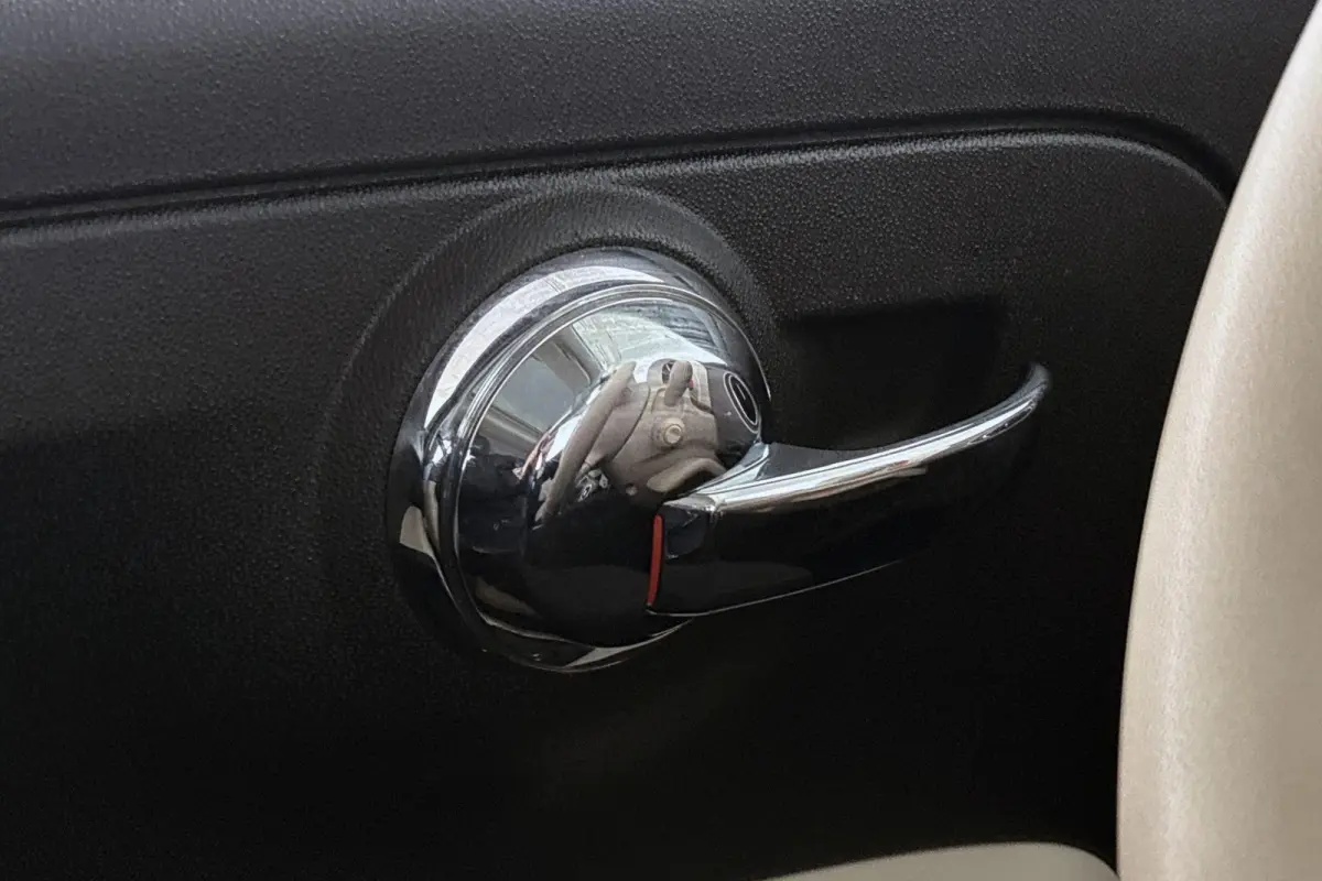1.0 Hybrid Dolcevita Panoramadak Apple CarPlay Parkeersensoren