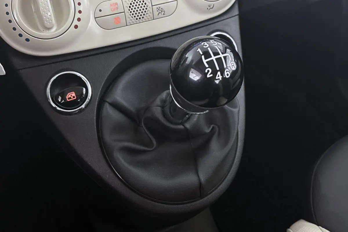 1.0 Hybrid Dolcevita Panoramadak Apple CarPlay Parkeersensoren