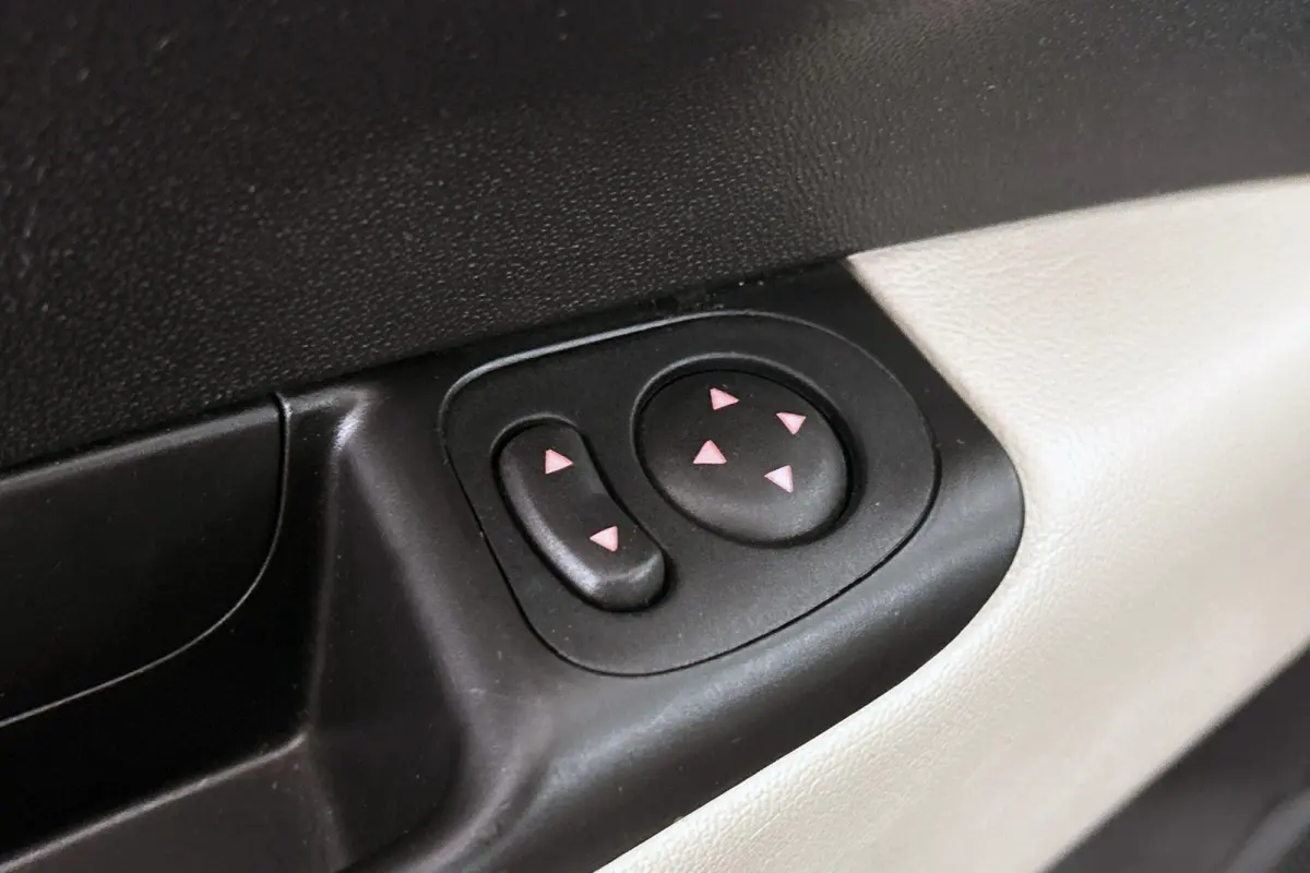 1.0 Hybrid Dolcevita Panoramadak Apple CarPlay Parkeersensoren