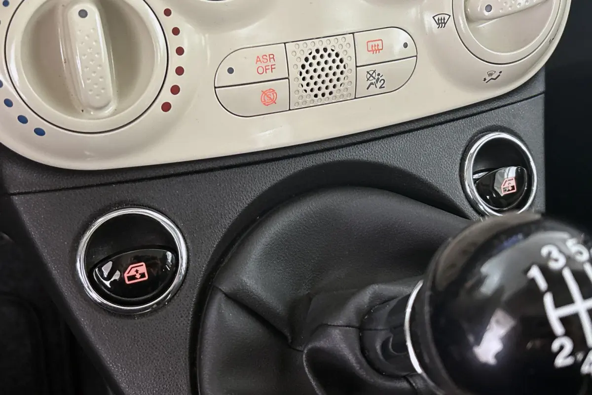 1.0 Hybrid Dolcevita Panoramadak Apple CarPlay Parkeersensoren