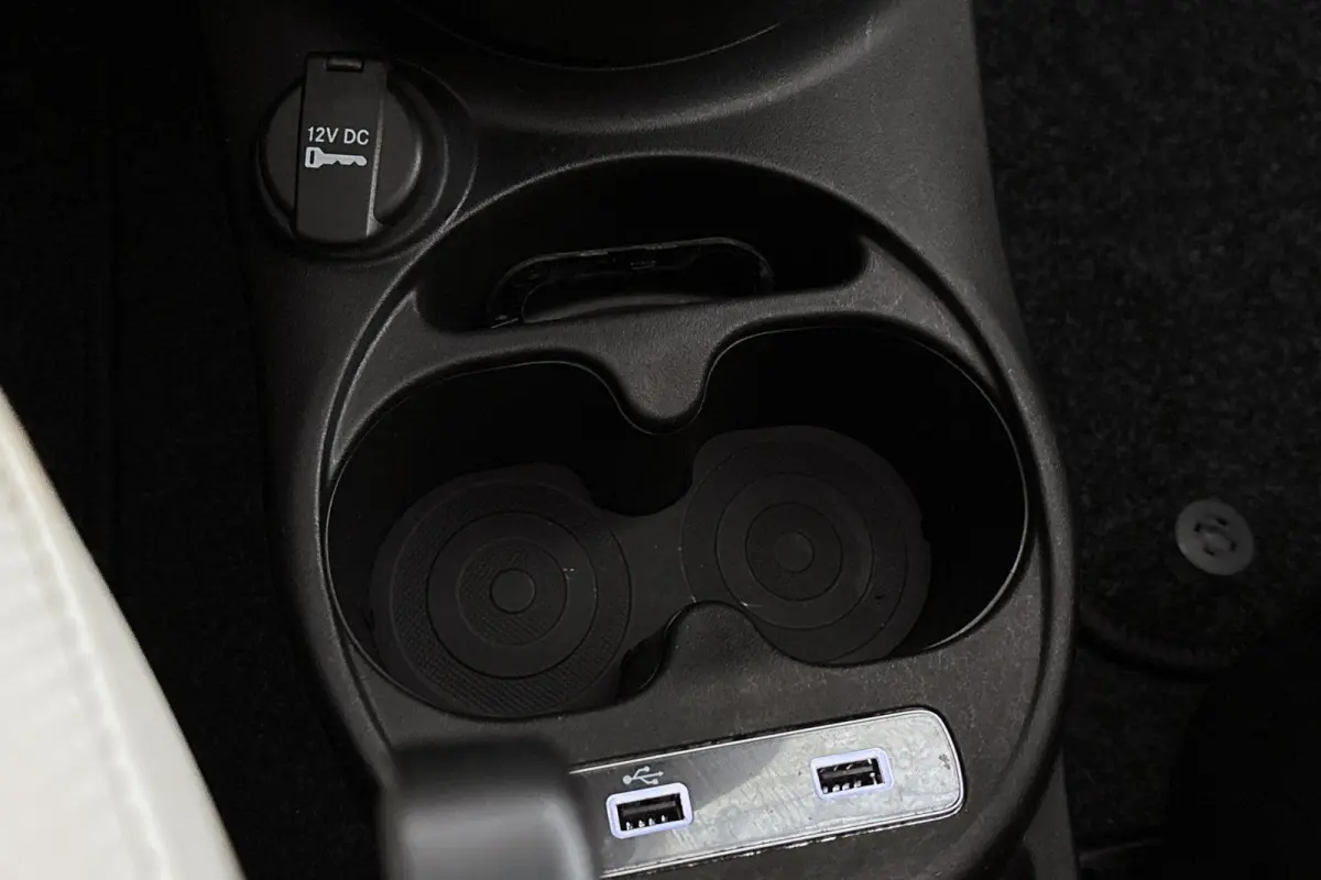 1.0 Hybrid Dolcevita Panoramadak Apple CarPlay Parkeersensoren