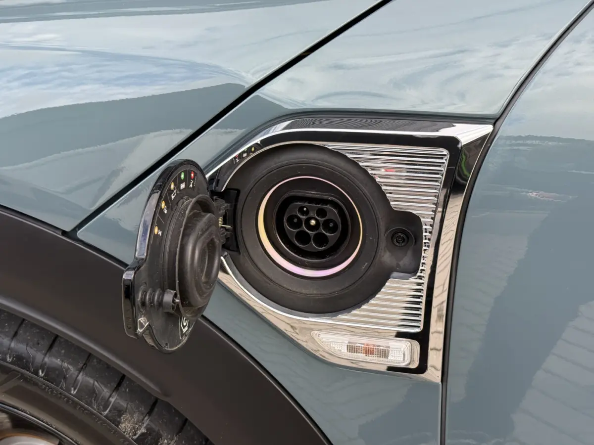 1.5 Cooper ALL4 Pano/Leder/H&K/Camera