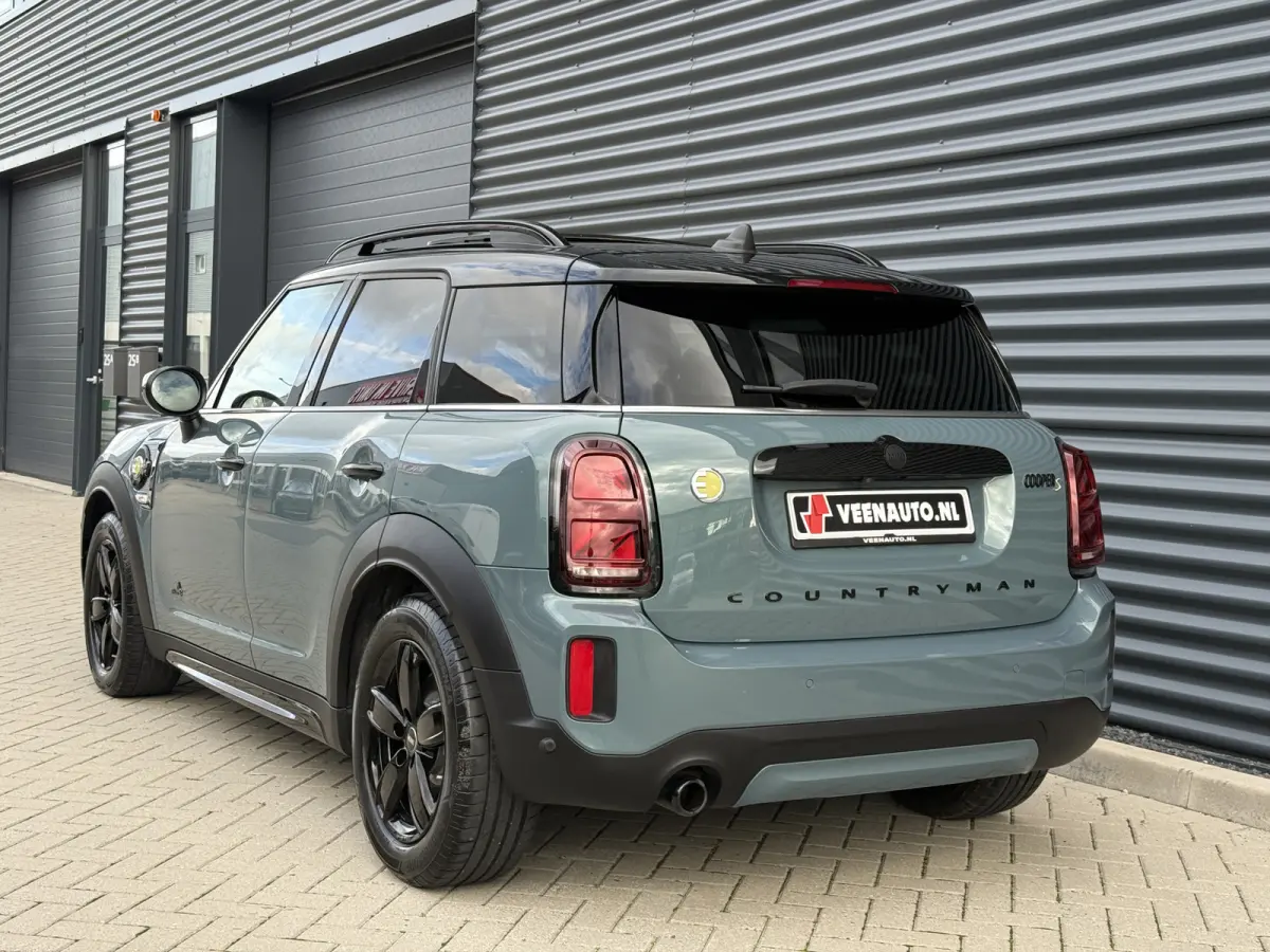 1.5 Cooper ALL4 Pano/Leder/H&K/Camera