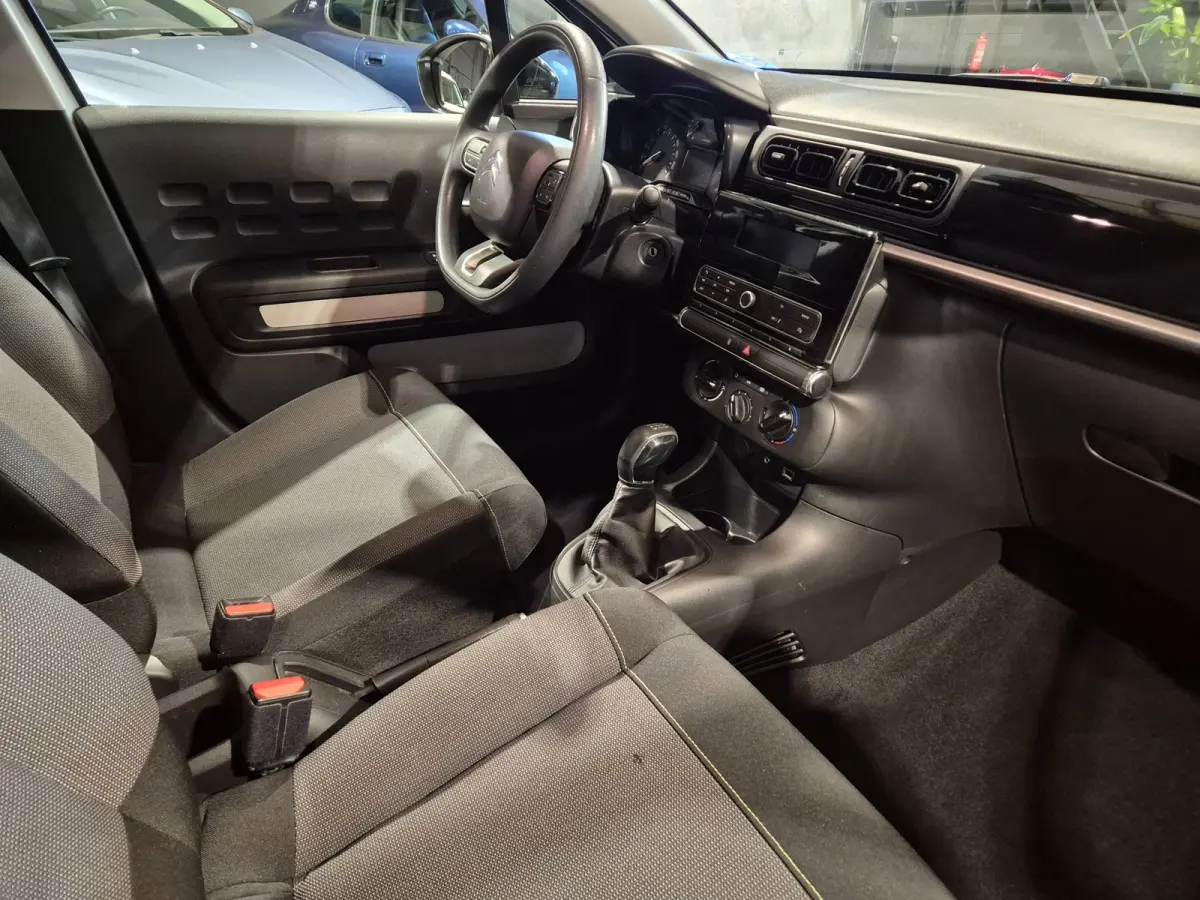 1.2 PureTech Feel - Airco - Cruise - PDC - Distributieriem vervangen - Rijklaar