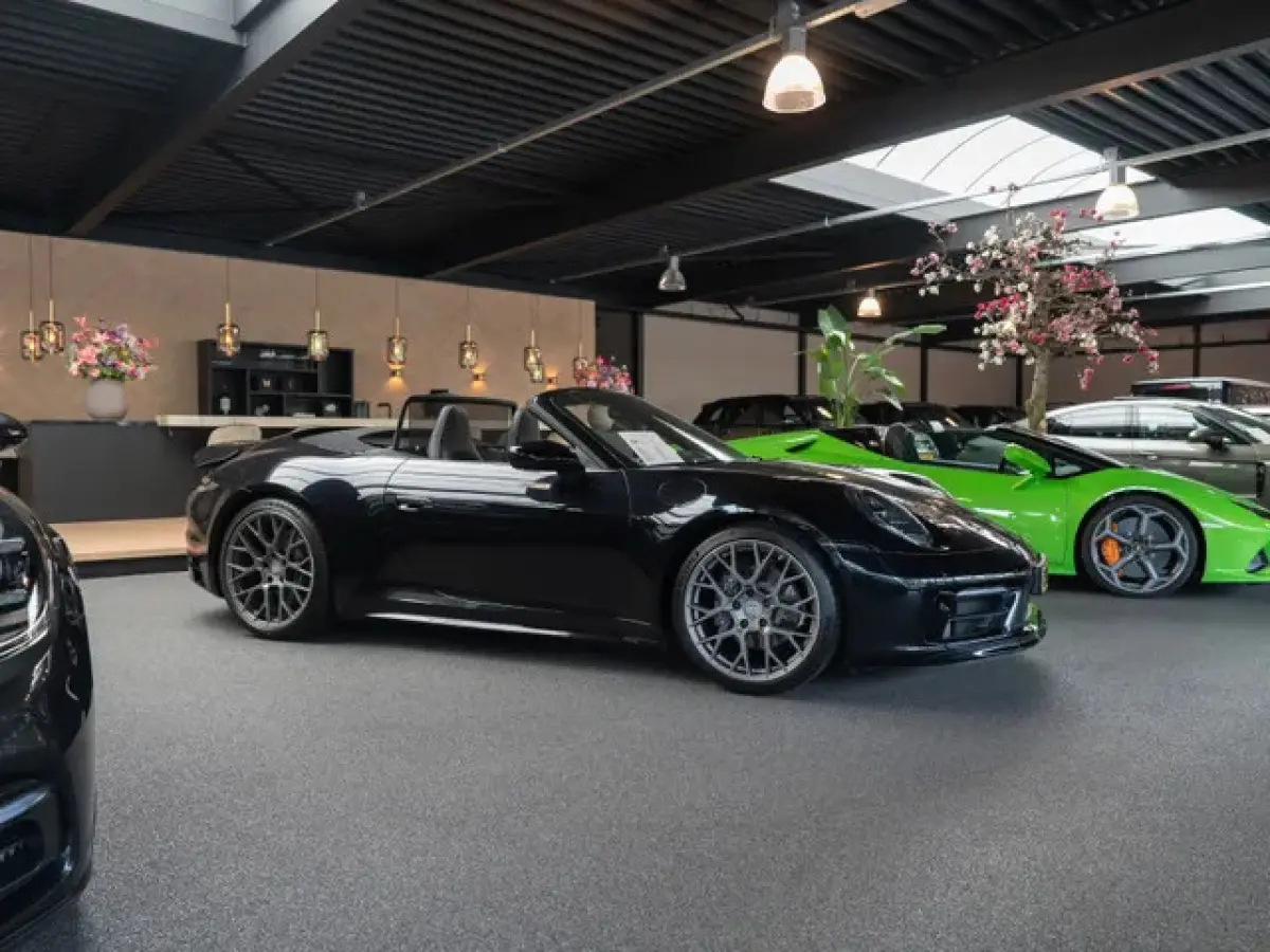 eDrive20 67 kWh M Sport | Panodak | Harman Kardon | BTW auto | NL geleverd Foto's volgen zo snel mogelijk
