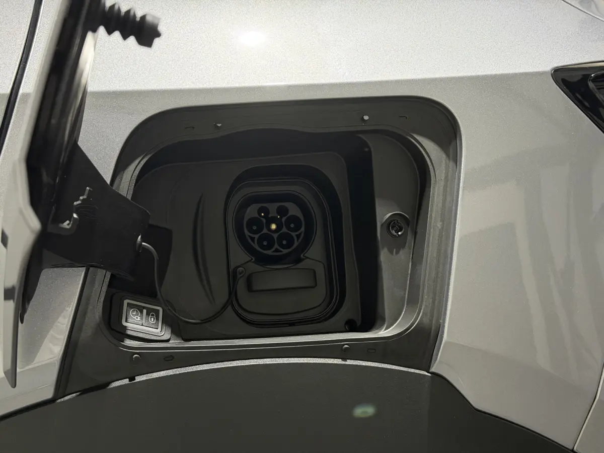 GS Line 50-kWh 11kw bl. | ACC | Keyless | Stoelen & stuur verwarmd | Matrix Intellilux | Privacy