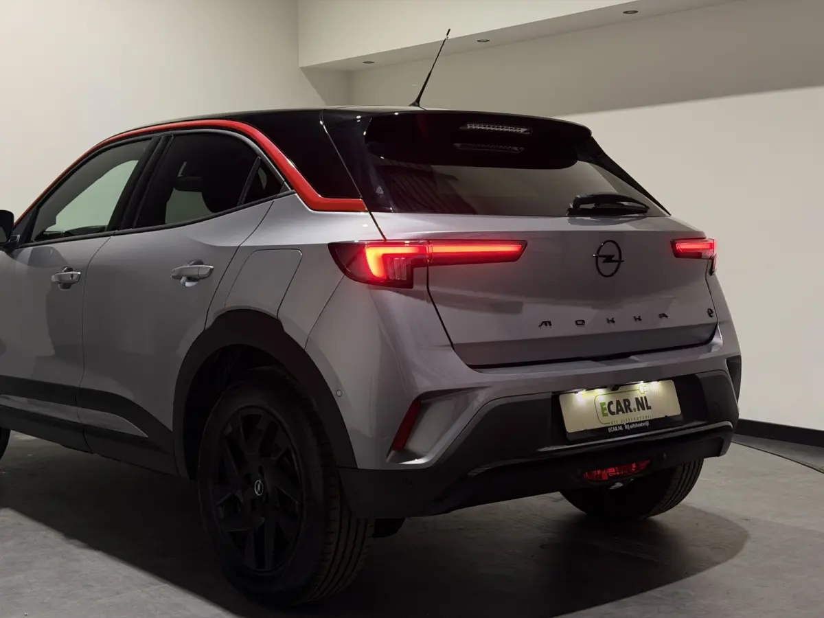 GS Line 50-kWh 11kw bl. | ACC | Keyless | Stoelen & stuur verwarmd | Matrix Intellilux | Privacy