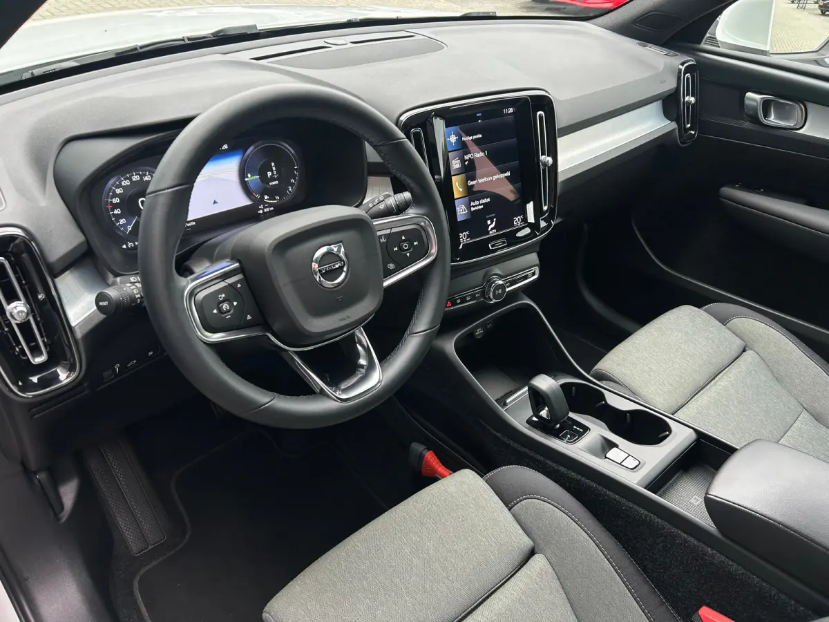1.5 T4 Plug-in hybrid Core Bright | Apple Carplay/Android Auto|telefoonintegratie premium | Audio installatie | Cruise control
