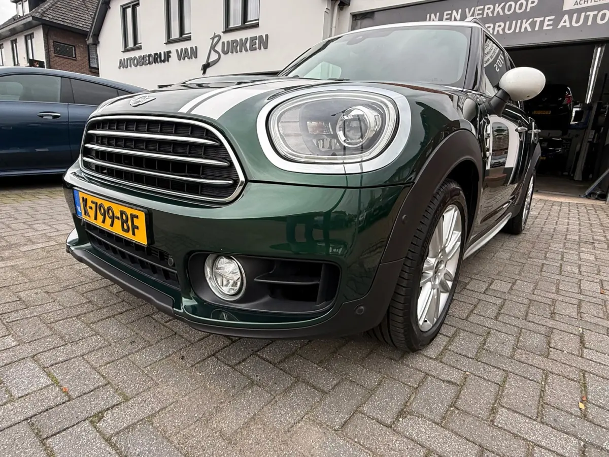 1.5 Cooper Chili, Stoelverwarming,Sfeerverlichting,Navigatie,Parkeersensoren