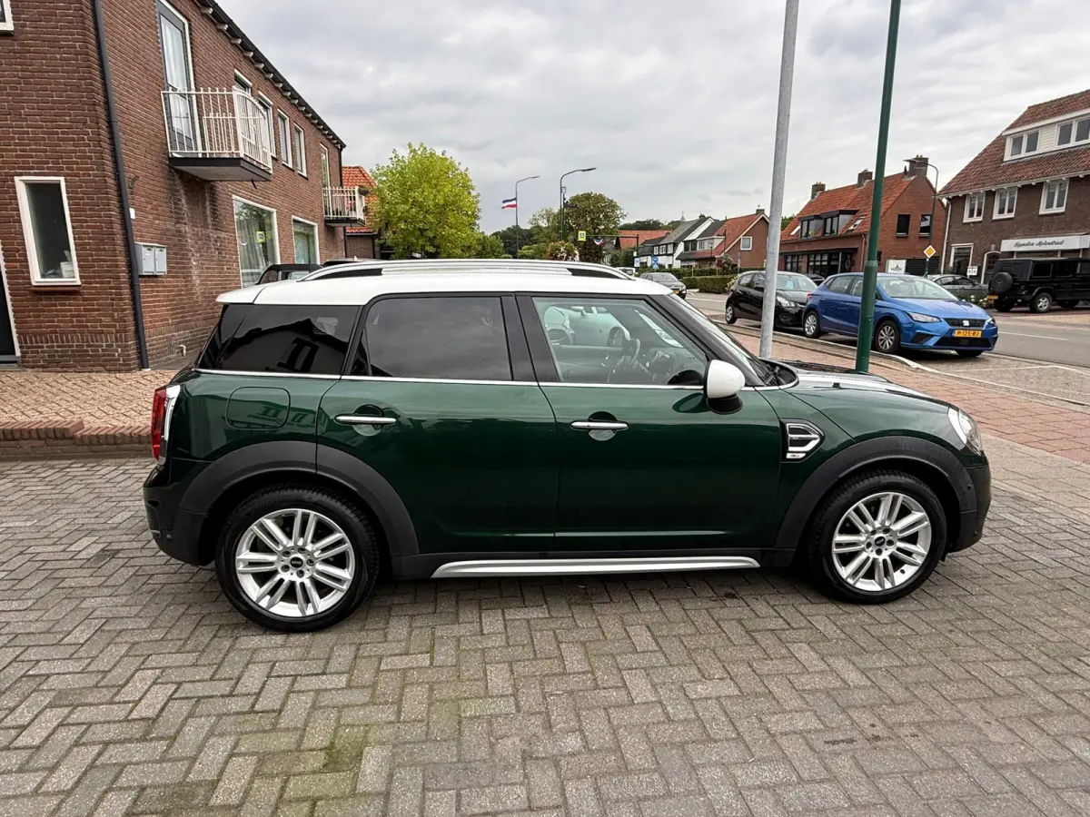 1.5 Cooper Chili, Stoelverwarming,Sfeerverlichting,Navigatie,Parkeersensoren