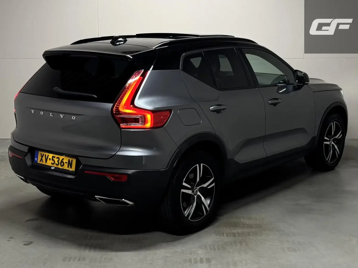 2.0 T4 R-Design Pano Leer Autopilot Camera Trekh. NAP