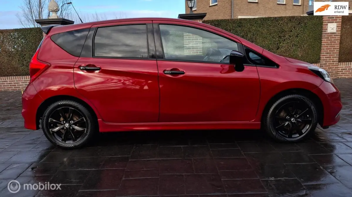 Nissan Note 2016 Benzine Automatisch leasen