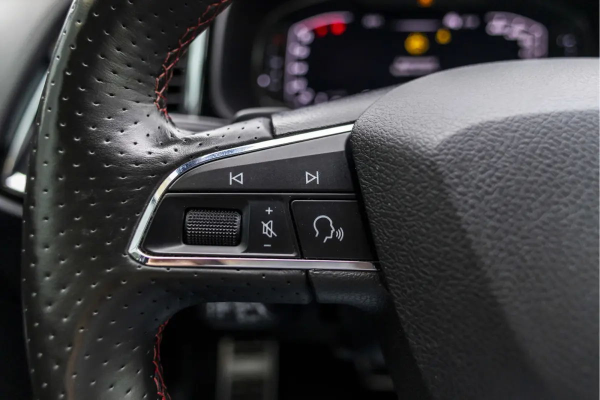 1.5 TSI FR Business Intense