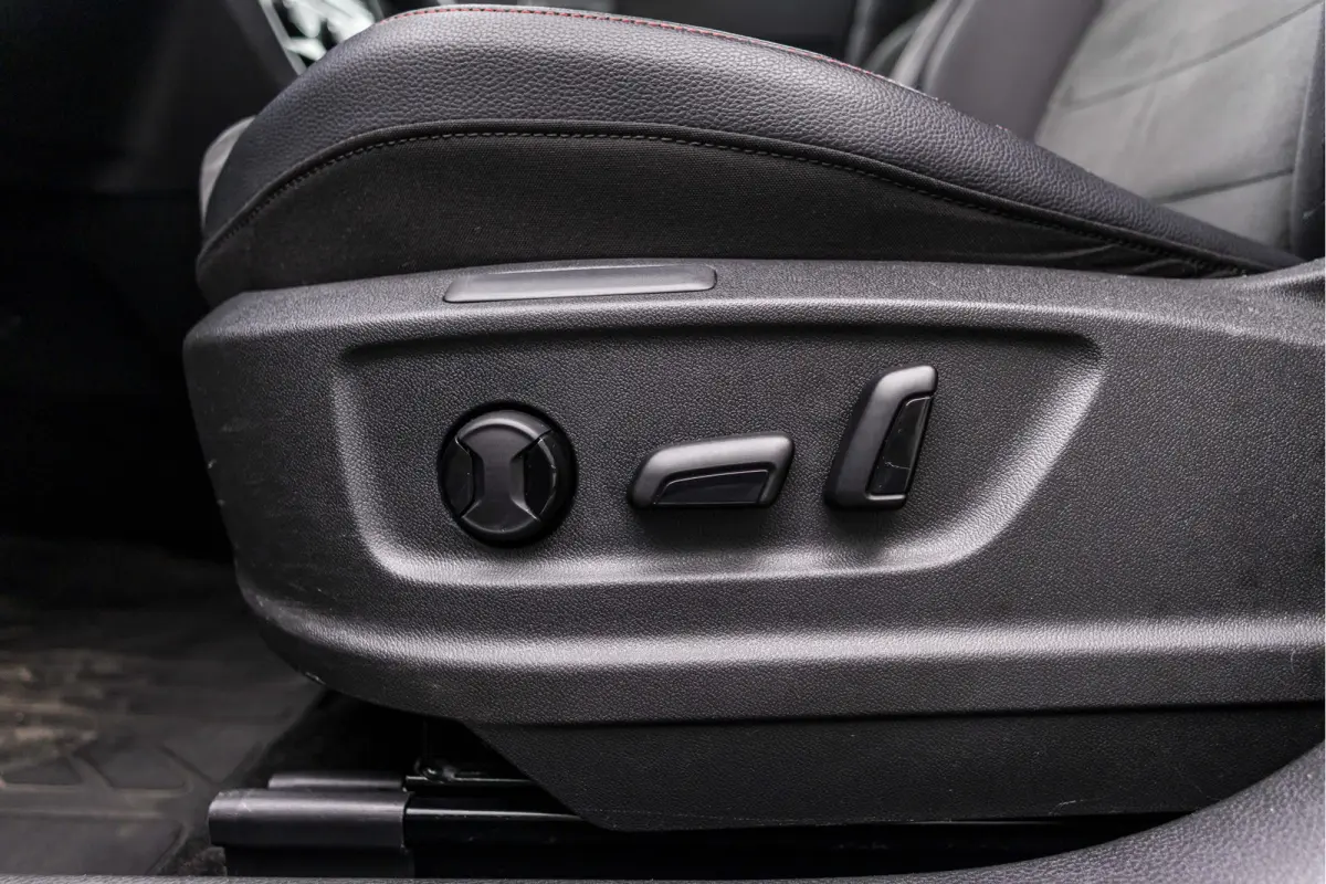 1.5 TSI FR Business Intense