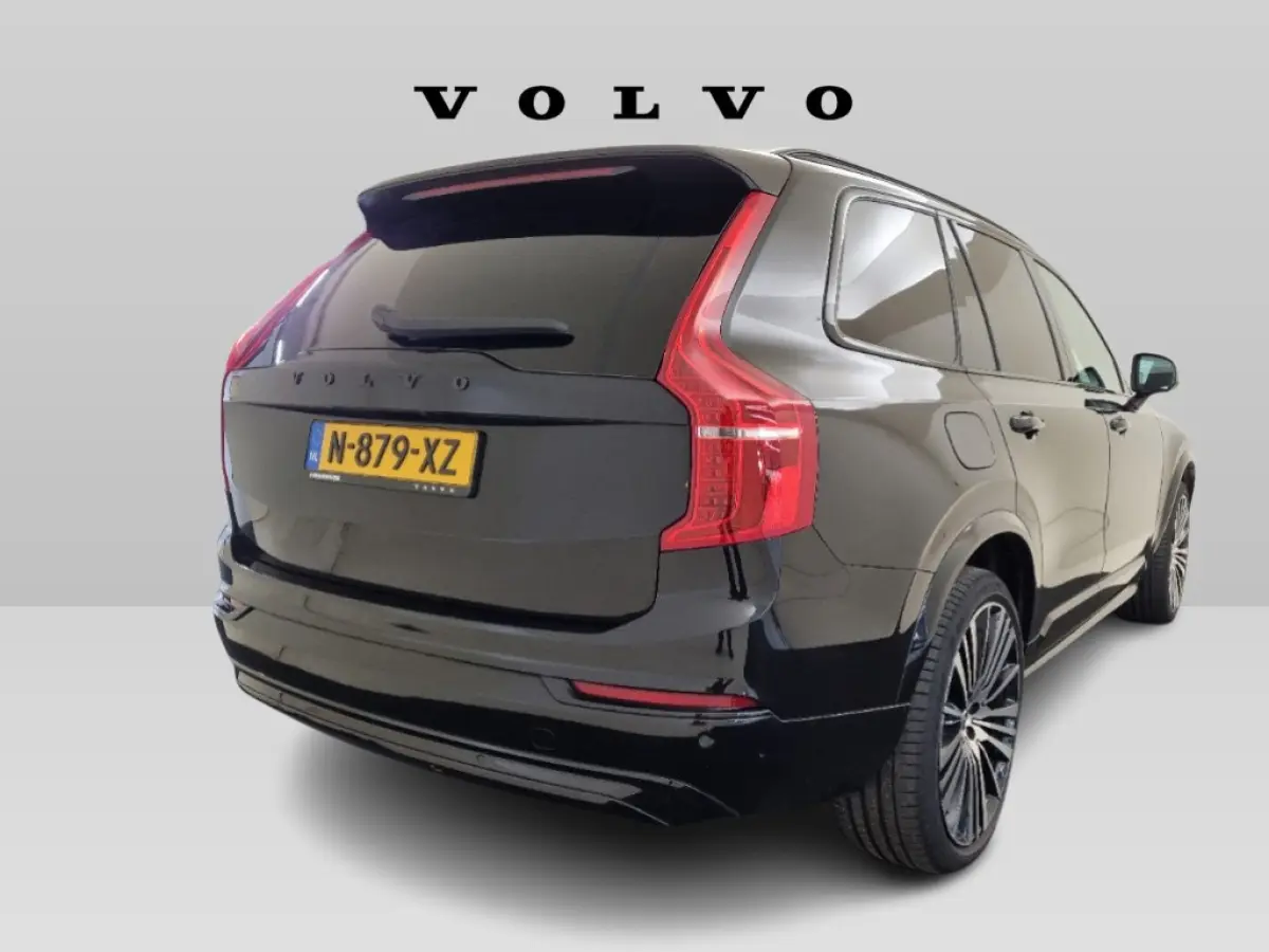 2.0 T8 Recharge AWD R-Design | VolvoSelekt | Bowers&Wilkins | Luchtvering | 22'' | Black