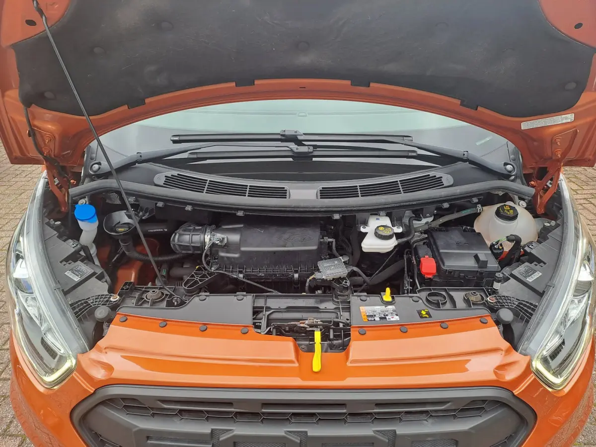 320 2.0 TDCI L1H1 Sport