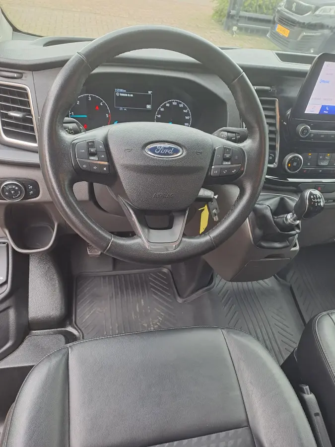 320 2.0 TDCI L1H1 Sport