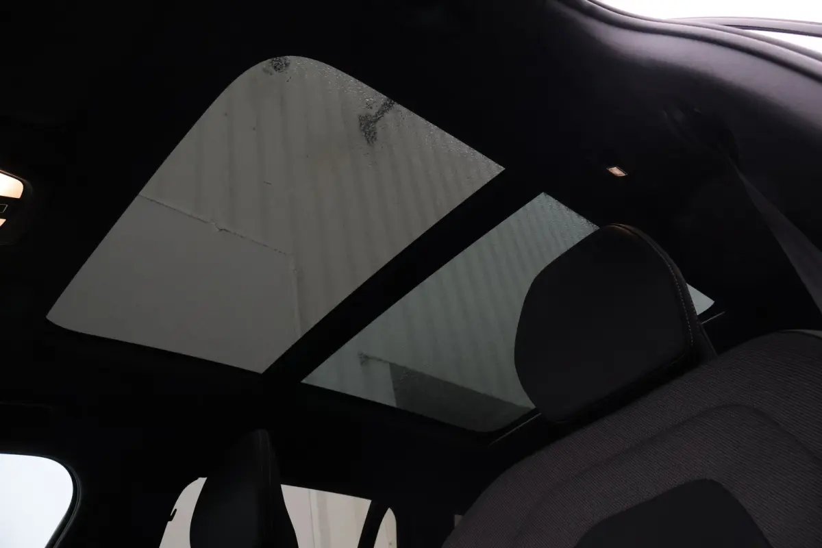 2.0 T6 Plug-in hybrid AWD Ultra Dark | Trekhaak | Harman Kardon | Pano |