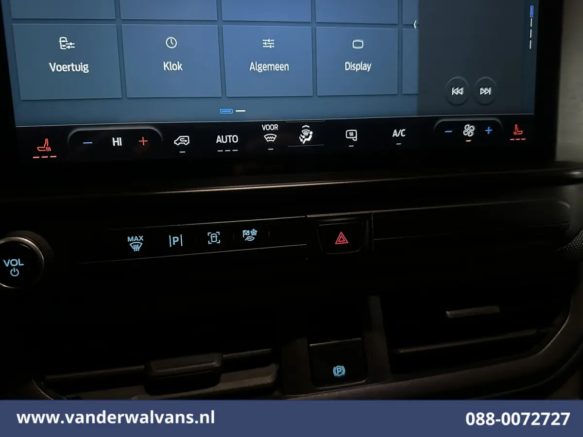 2.0 TDCI 111pk L2H1 Euro6 Airco | Camera | Navigatie | LED | Apple Carplay | Cruisecontrol Android Auto, Verwarmde voorruit, Stoelverwarming, Parkeersensoren, Bijrijdersbank