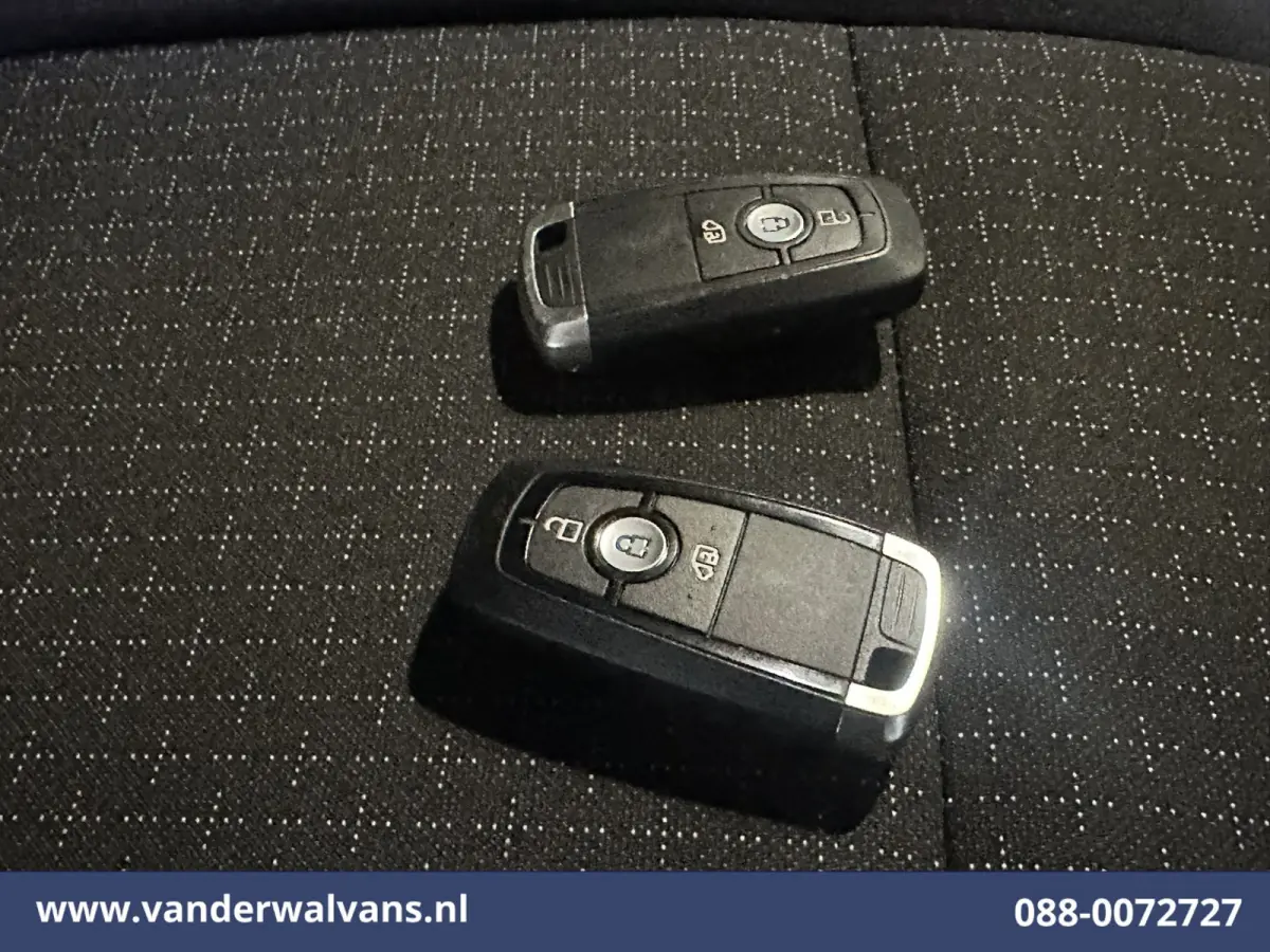 2.0 TDCI 111pk L2H1 Euro6 Airco | Camera | Navigatie | LED | Apple Carplay | Cruisecontrol Android Auto, Verwarmde voorruit, Stoelverwarming, Parkeersensoren, Bijrijdersbank
