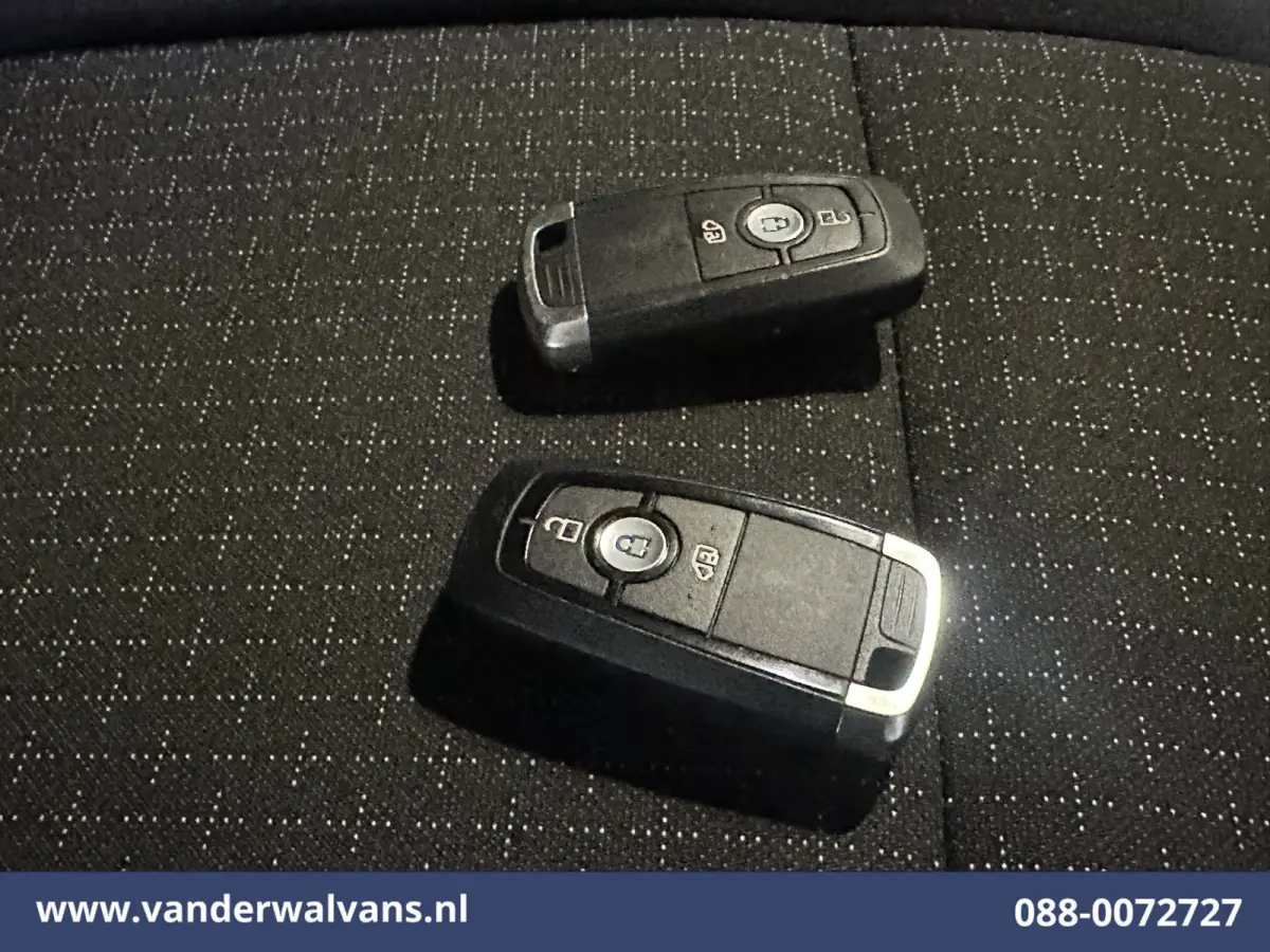 2.0 TDCI 111pk L2H1 Euro6 Airco | Camera | Navigatie | LED | Apple Carplay | Cruisecontrol Android Auto, Verwarmde voorruit, Stoelverwarming, Parkeersensoren, Bijrijdersbank