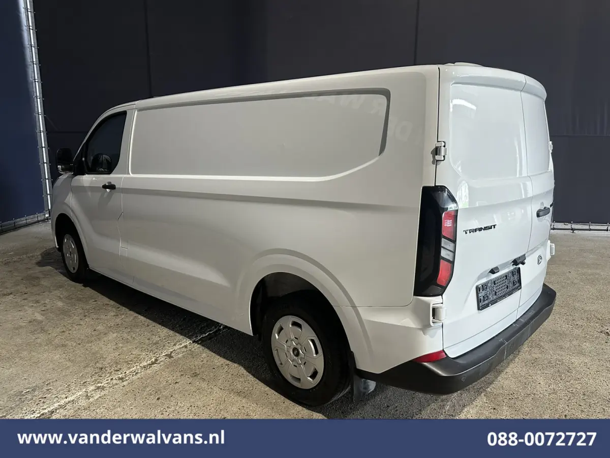 2.0 TDCI 111pk L2H1 Euro6 Airco | Camera | Navigatie | LED | Apple Carplay | Cruisecontrol Android Auto, Verwarmde voorruit, Stoelverwarming, Parkeersensoren, Bijrijdersbank