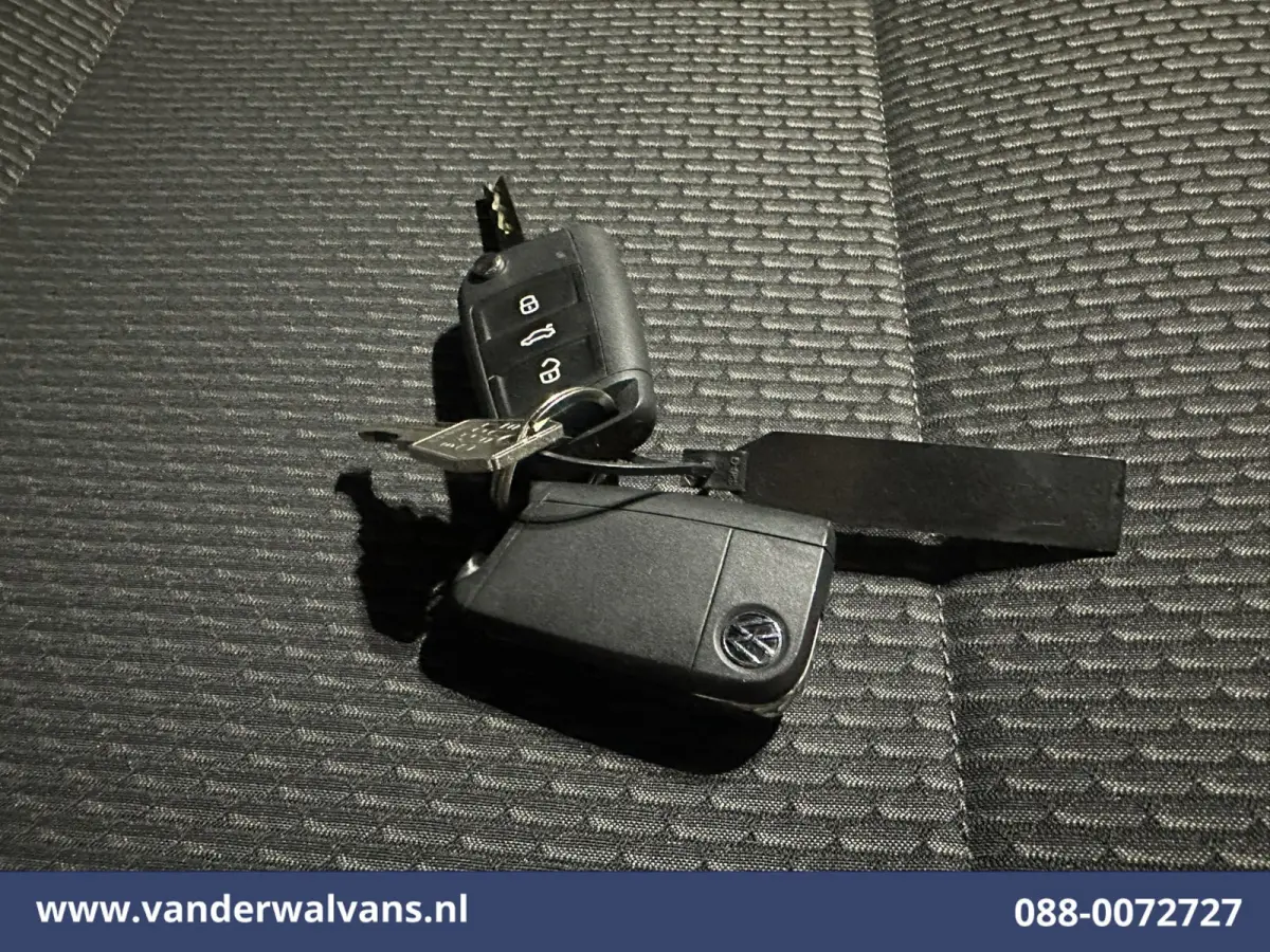 2.0 TDI 111pk L1H1 Euro6 Airco | Navigatie | LM Velgen | Cruisecontrol | Apple Carplay Parkeersensoren